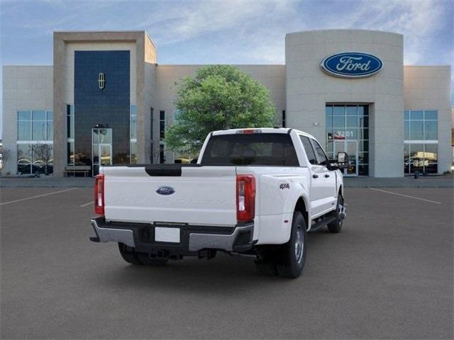 Photo of 2025 Oxford White Ford F-350