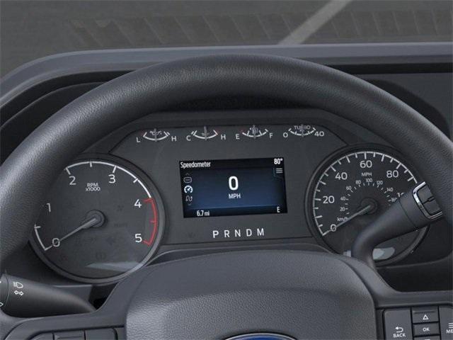 Photo of 2025 Oxford White Ford F-350
