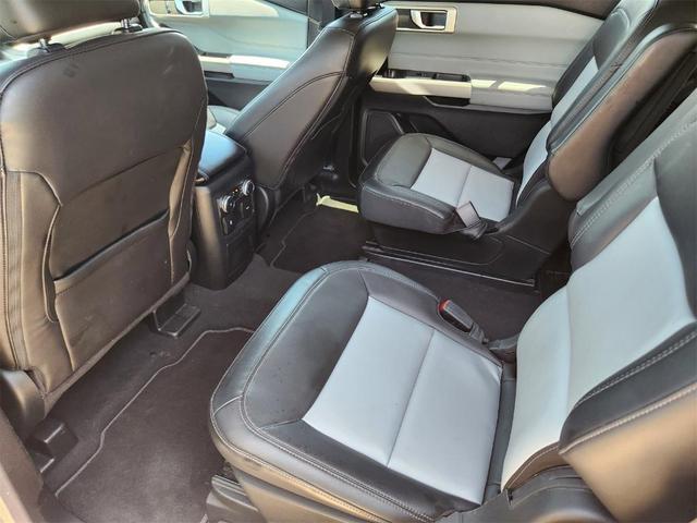 Photo of 2022 Stone Blue Metallic Ford Explorer