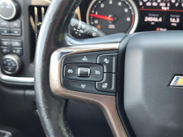 Photo of 2022 Black Chevrolet Silverado 1500 Limited