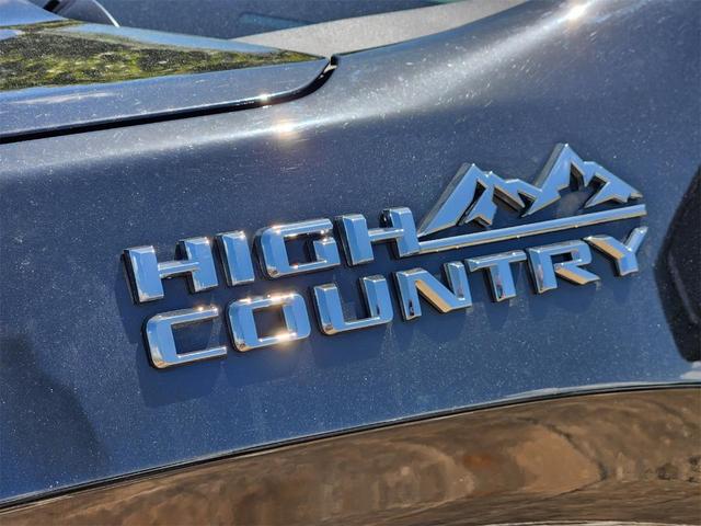 Photo of 2022 Black Chevrolet Silverado 1500 Limited