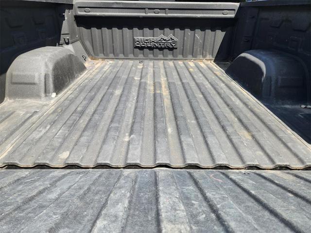 Photo of 2022 Black Chevrolet Silverado 1500 Limited