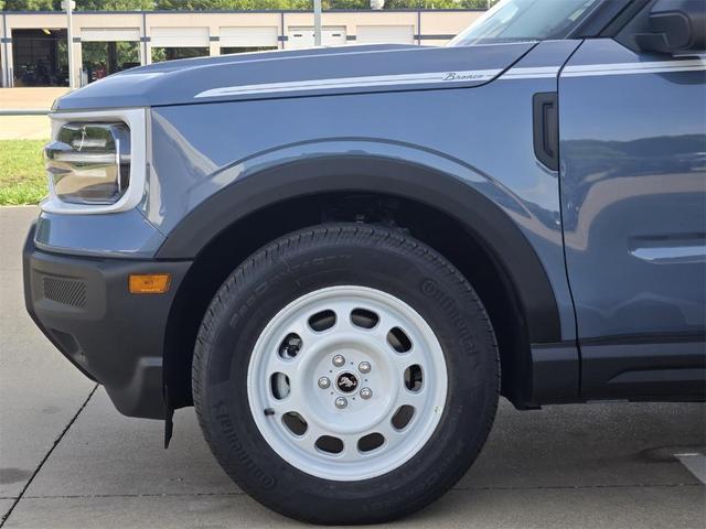 Photo of 2025 Azure Gray Metallic Ford Bronco Sport