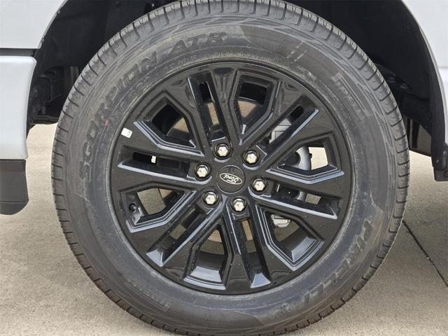 Photo of 2025 Oxford White Ford F-150
