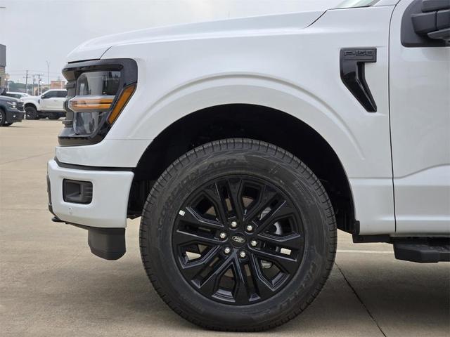 Photo of 2025 Oxford White Ford F-150