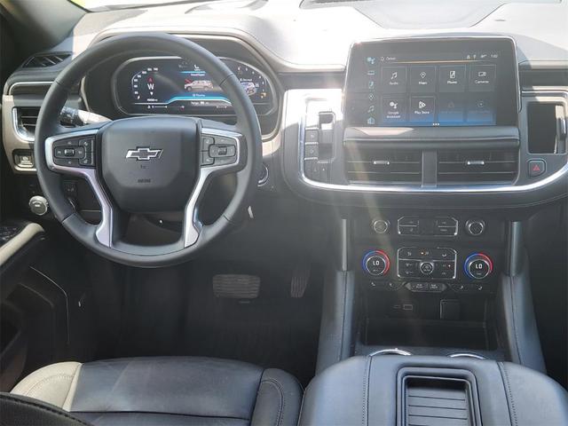 Photo of 2023 Summit White Chevrolet Suburban