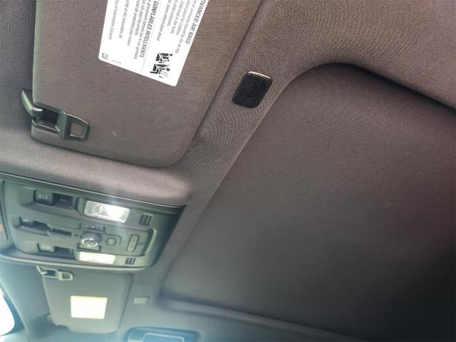 Photo of 2023 Summit White Chevrolet Suburban