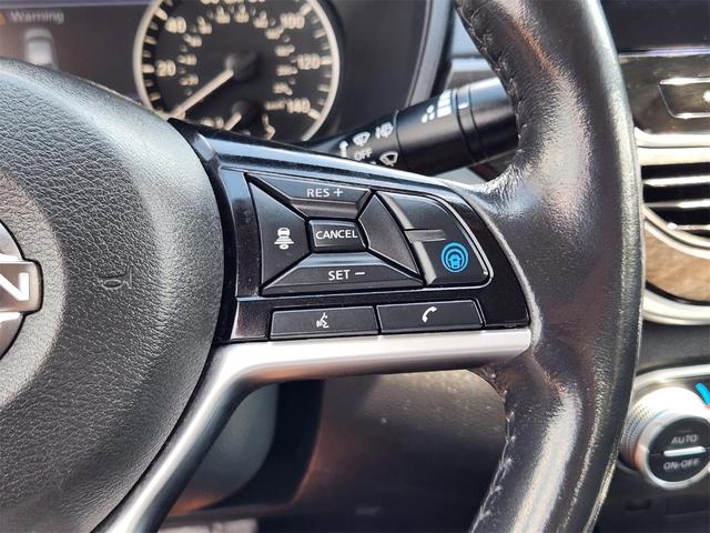 Photo of 2023 Brilliant Silver Metallic Nissan Altima