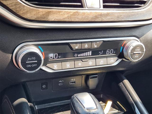 Photo of 2023 Brilliant Silver Metallic Nissan Altima