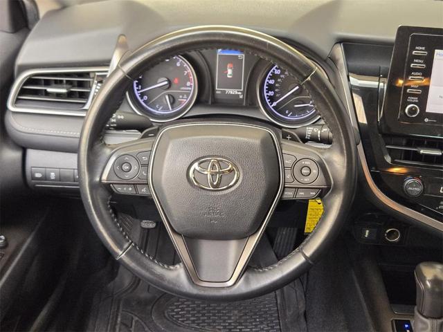 Photo of 2021 White Toyota Camry