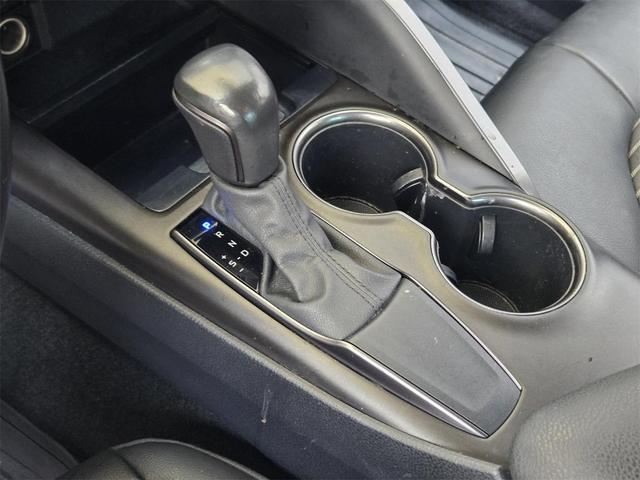 Photo of 2021 White Toyota Camry