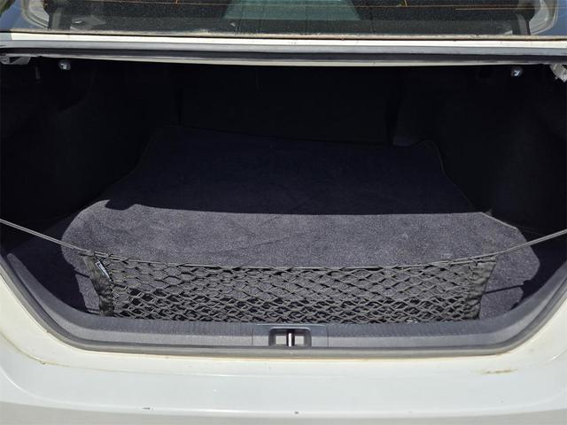 Photo of 2021 White Toyota Camry