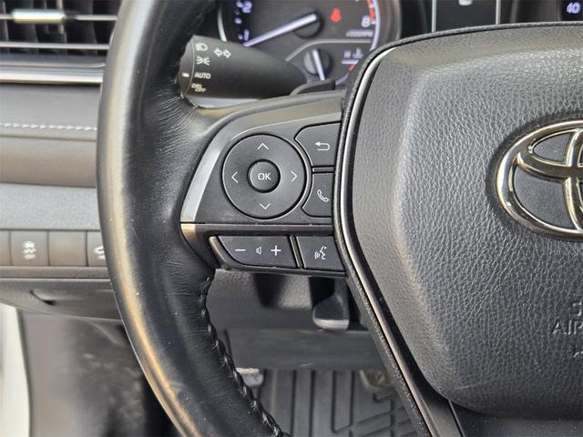 Photo of 2021 White Toyota Camry