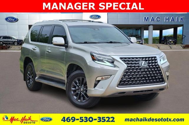 Photo of 2023 Atomic Silver Lexus GX 460