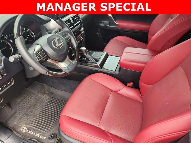 Photo of 2023 Atomic Silver Lexus GX 460