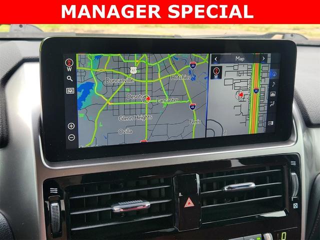 Photo of 2023 Atomic Silver Lexus GX 460