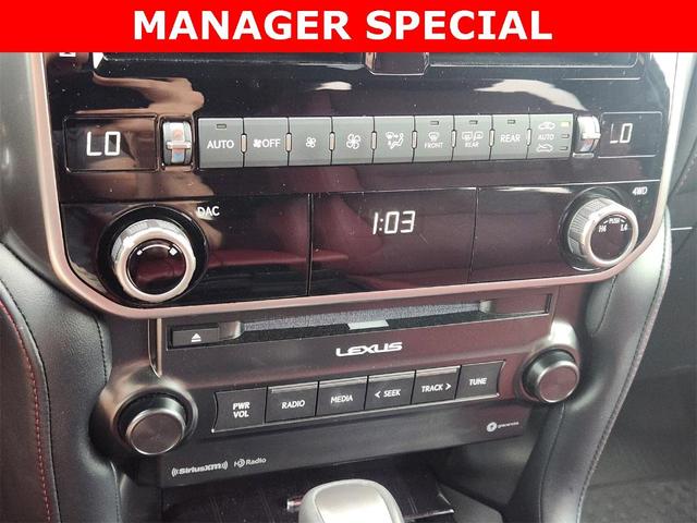 Photo of 2023 Atomic Silver Lexus GX 460