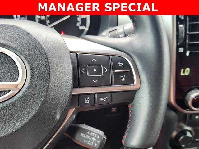 Photo of 2023 Atomic Silver Lexus GX 460