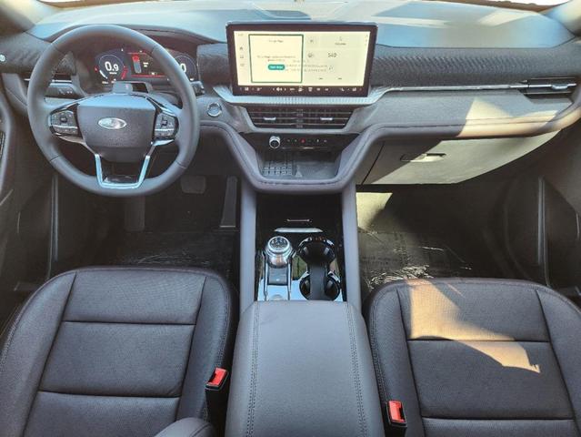 Photo of 2025 Star White Ford Explorer