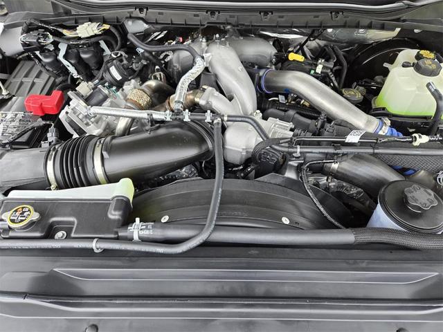 Photo of 2025 Oxford White Ford F-350