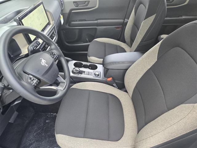 Photo of 2025 Oxford White Ford Bronco Sport