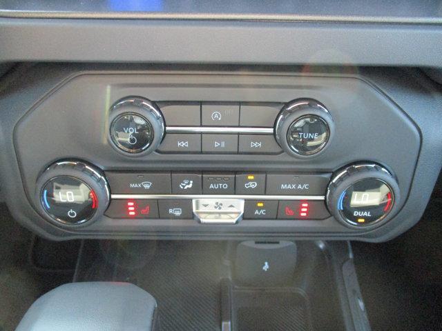 Photo of 2025 Carbonized Gray Metallic Ford Bronco