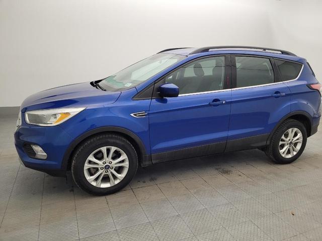 Photo of 2018 Blue Metallic Ford Escape