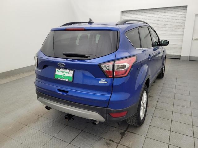Photo of 2018 Blue Metallic Ford Escape