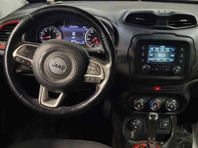 Photo of 2017 Black Jeep Renegade
