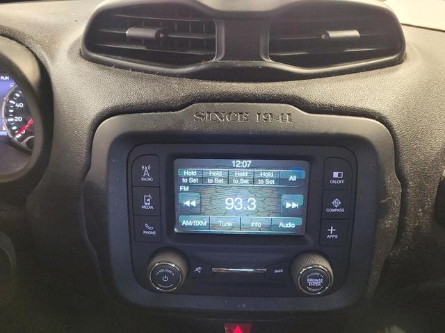 Photo of 2017 Black Jeep Renegade