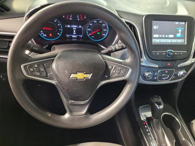 Photo of 2018 Orange Burst Metallic Chevrolet Equinox