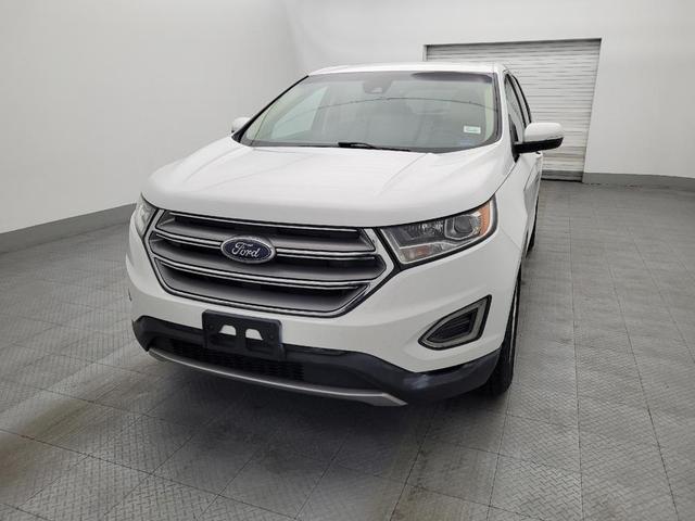 Photo of 2018 Ruby Red Metallic Tinted Clearcoat Ford Edge