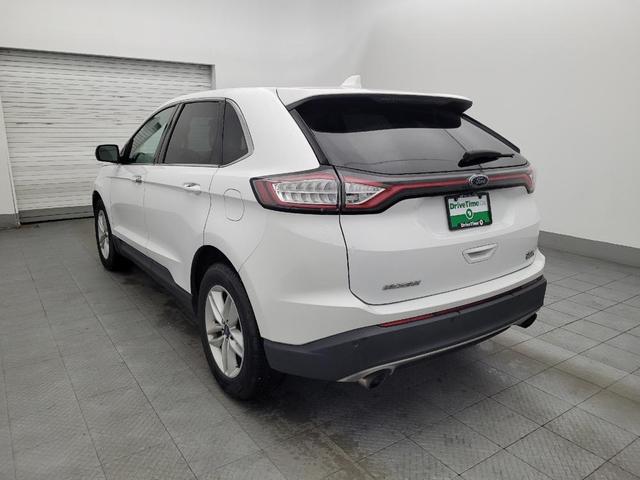 Photo of 2018 Ruby Red Metallic Tinted Clearcoat Ford Edge