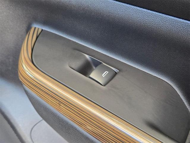 Photo of 2023 Ebony Twilight Metallic GMC Acadia