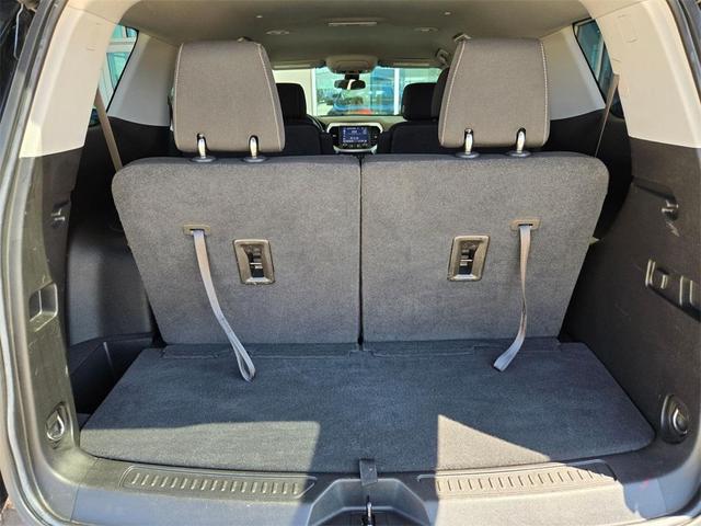 Photo of 2023 Ebony Twilight Metallic GMC Acadia