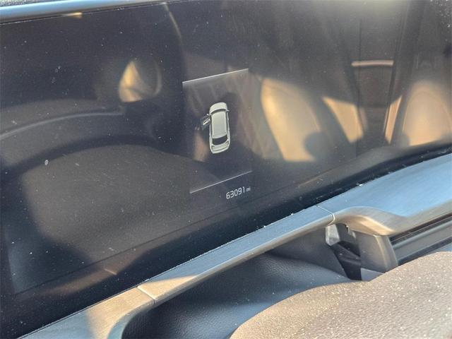 Photo of 2023 Everlasting Silver Kia Telluride