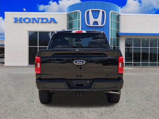 Photo of 2023 Black Metallic Ford F-150