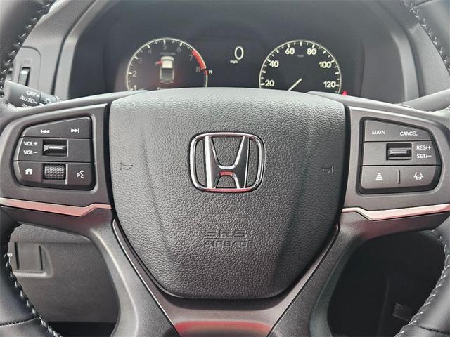 Photo of 2025 Gray Honda Ridgeline