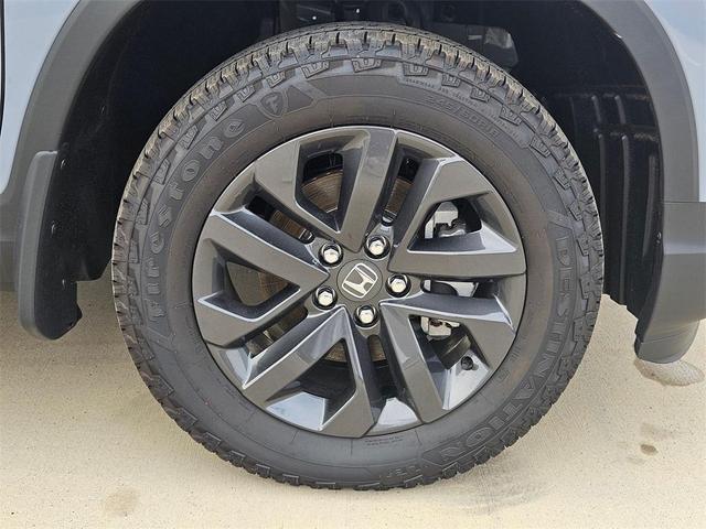 Photo of 2025 Gray Honda Ridgeline