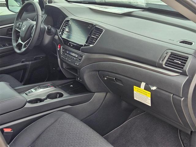 Photo of 2025 Gray Honda Ridgeline