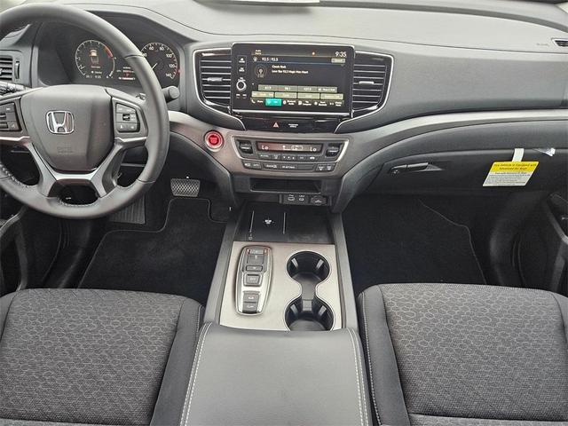 Photo of 2025 Gray Honda Ridgeline