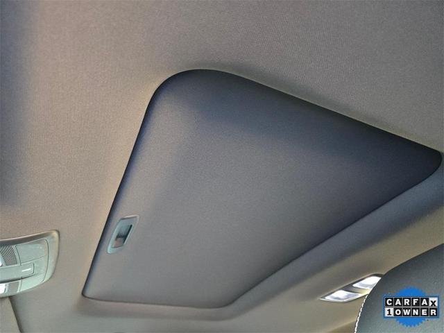 Photo of 2022 Deep Crystal Blue Mazda CX-9