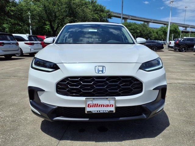 Photo of 2026 Platinum White Pearl Honda HR-V