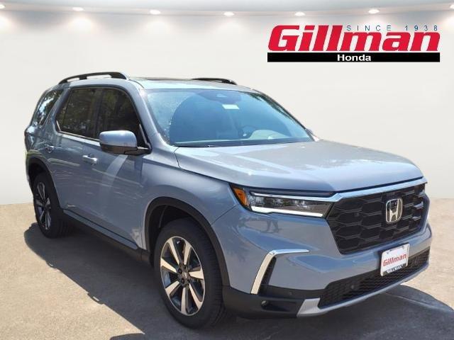 Photo of 2025 Sonic Gray Pearl Honda Pilot