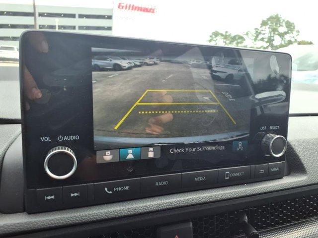 Photo of 2025 Silver Honda CR-V Hybrid
