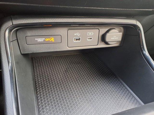 Photo of 2025 Blue Honda CR-V Hybrid
