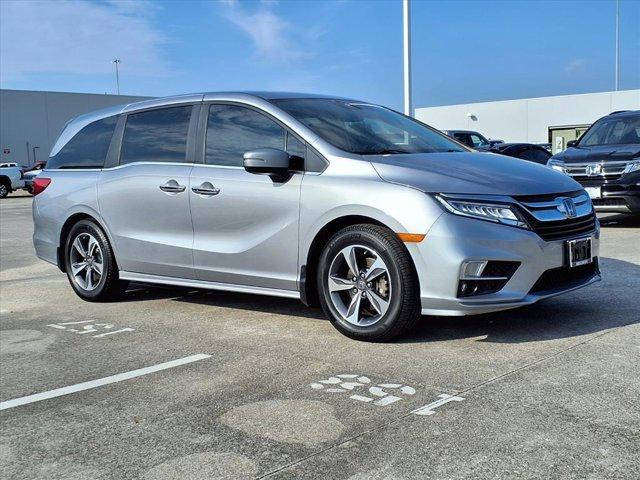 Photo of 2020 Silver Honda Odyssey