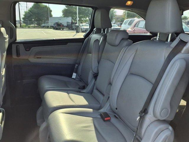 Photo of 2020 Silver Honda Odyssey
