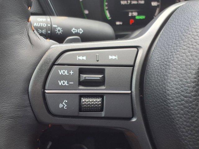 Photo of 2026 Platinum White Pearl Honda CR-V Hybrid