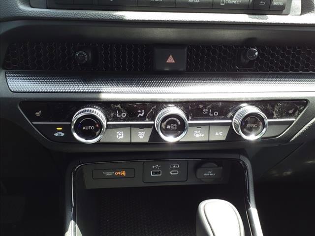 Photo of 2025 Urban Gray Pearl Honda CR-V Hybrid